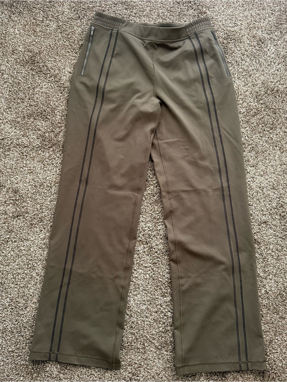 Lululemon Define Track Jacket Luon and coordinating Track Pants - Size 14 - Picture 8 of 12